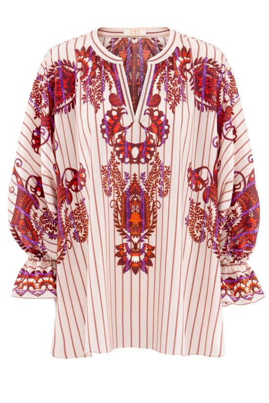 Produktbild: BAMBOO PAISLEY Seidentunika mit rotem Paisleyprint auf gestreiften beigenen Hintergrund.