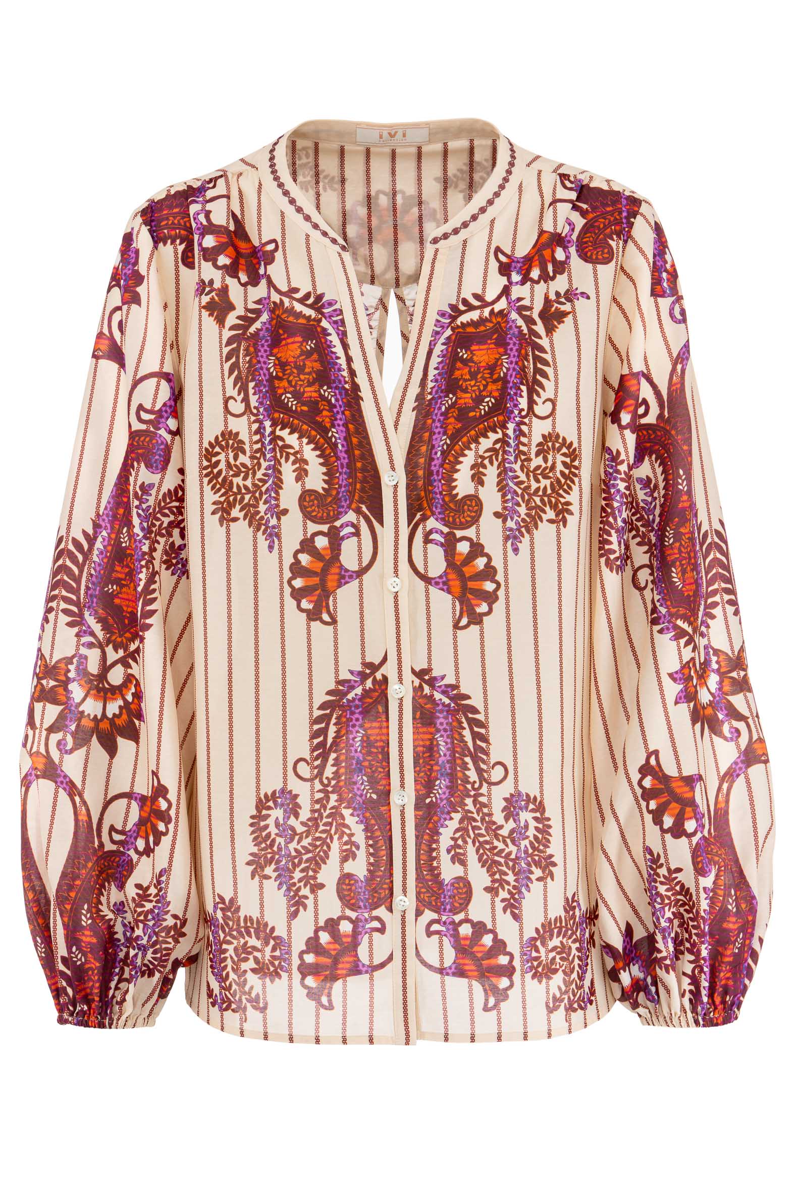 BAMBOO-PAISLEY_26201033_sand Produktbild: BAMBOO PAISLEY Baumwollbluse mit rotem Paisleyprint auf gestreiften beigenen Hintergrund.
