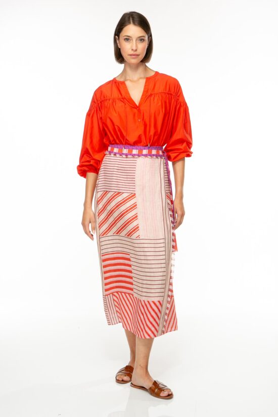 Produktbild: COTTON SILK Bluse mit Tunnelzug in lipstick. Bild von vorne.