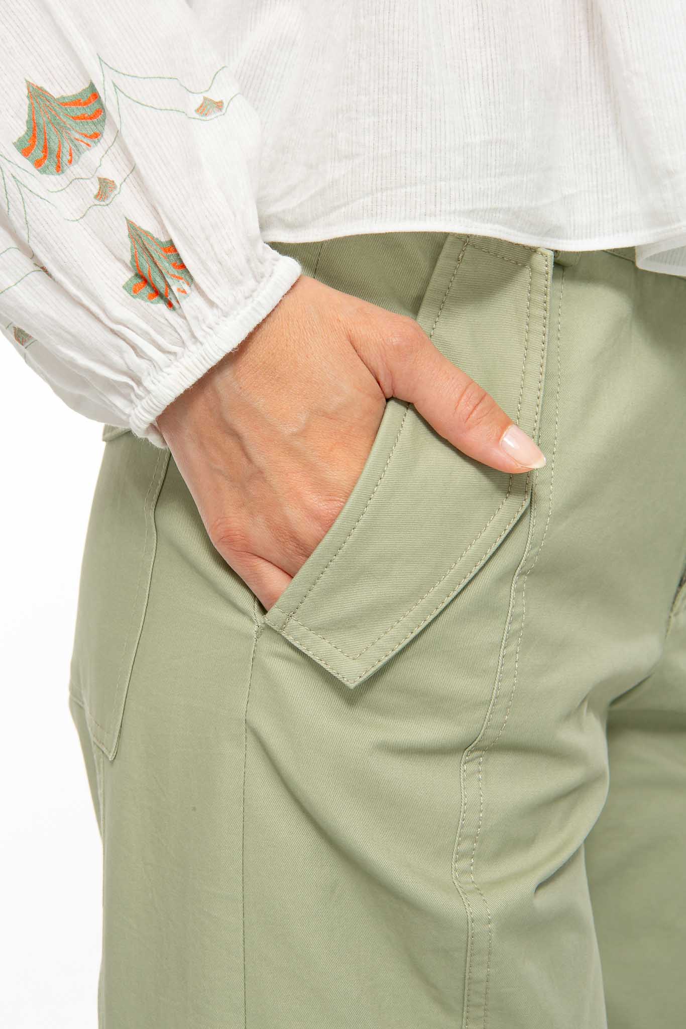 M62_4804 Detailbild der Tasche der CARGO Hose.